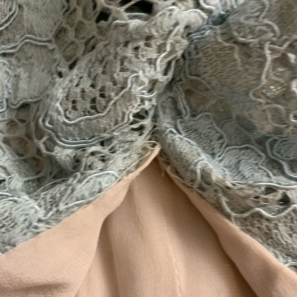 NWT Alexis Light Blue Colbie Lace Ruffle skirt - Picture 4 of 6